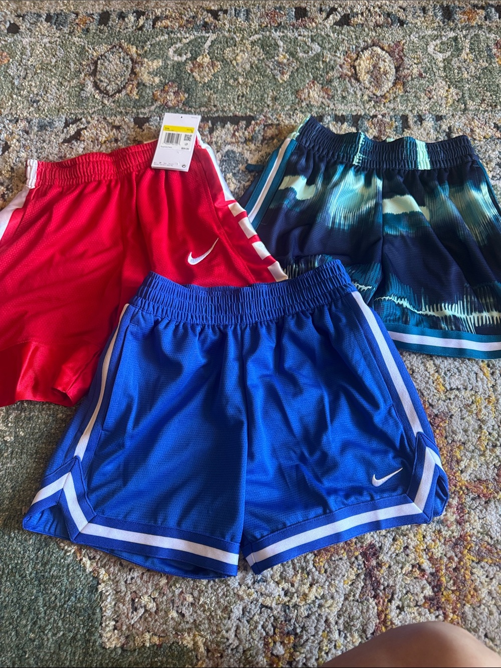 NIKE BUNDLE OF 3 PAIRS SHORTS IN SZ BOYS SMALL.NWT